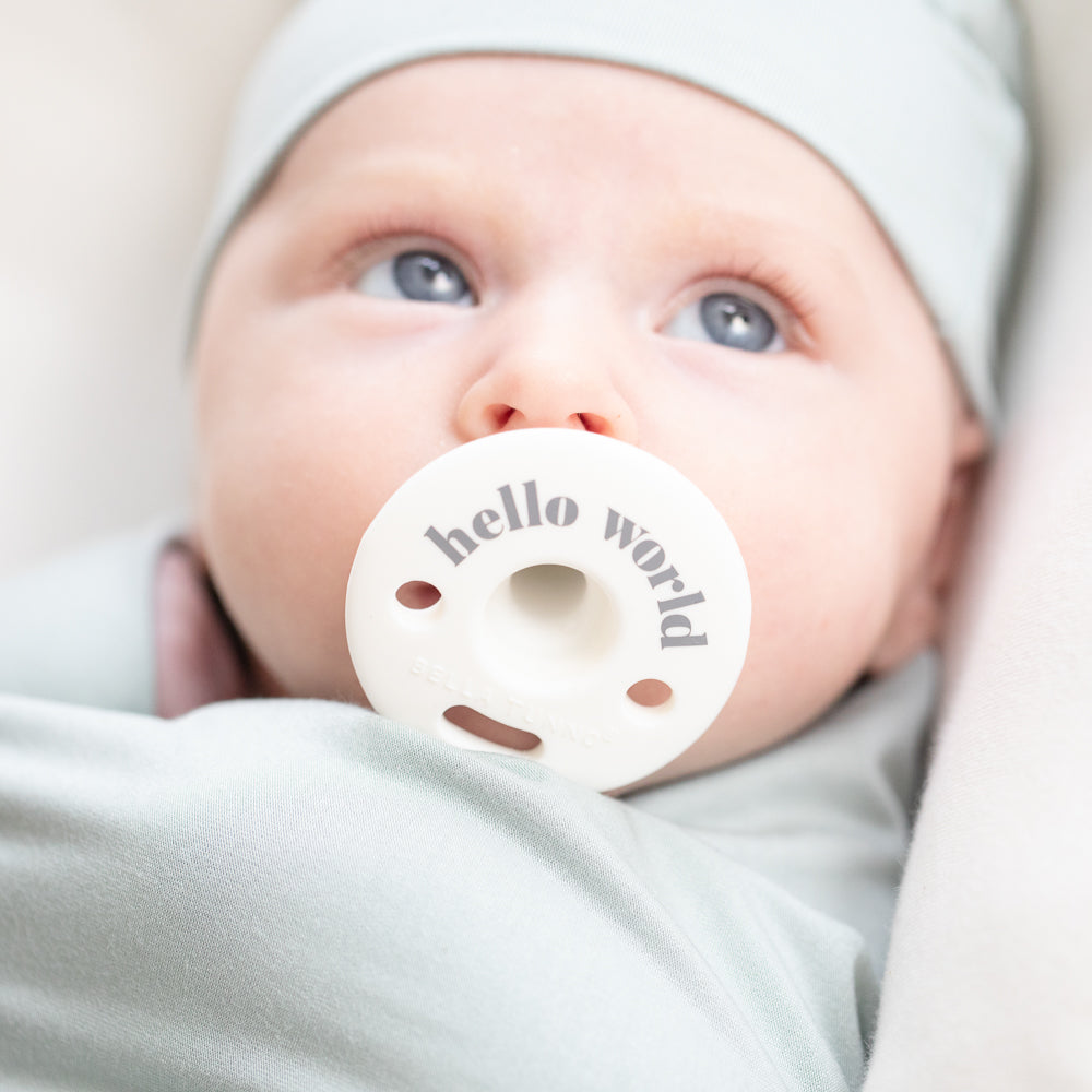 Hello World Bubbi™ Pacifier – Bella Tunno