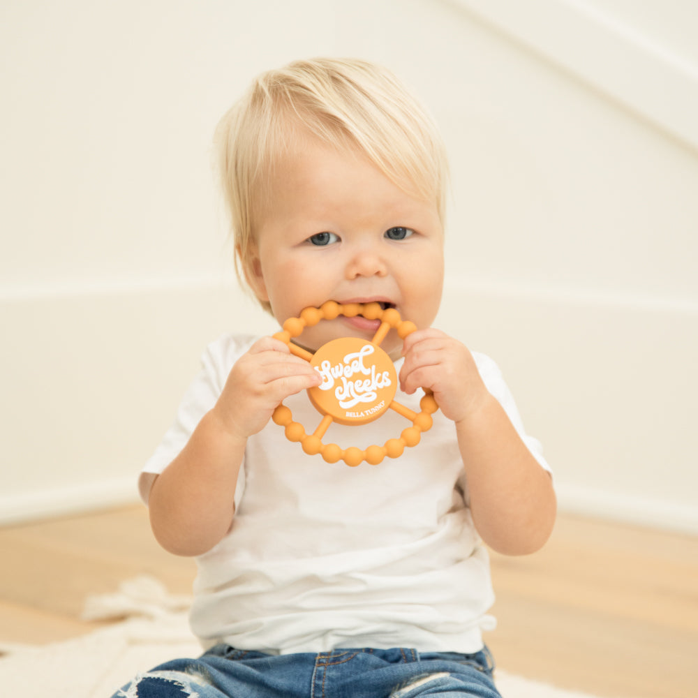 Sweet Cheeks Teething Ring Bella Tunno