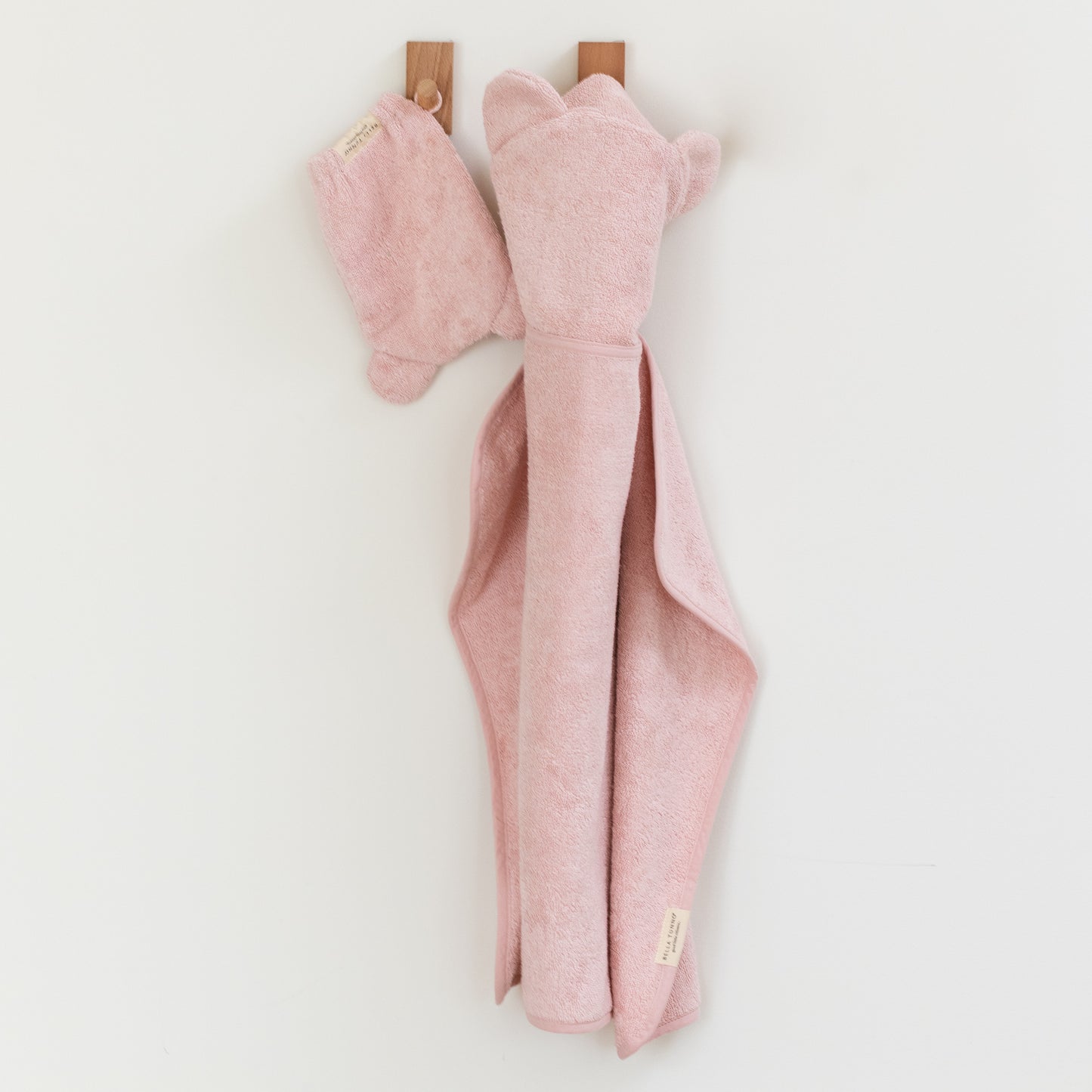 Hooded Towel + Wash Mitt Set Blush